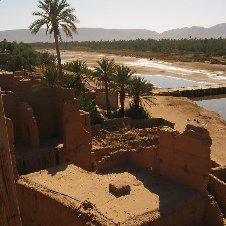 Auberge Toda Kasbah Tinfou Zaouia de Sidi el Mokhtar Ben Ali Kültér fotó