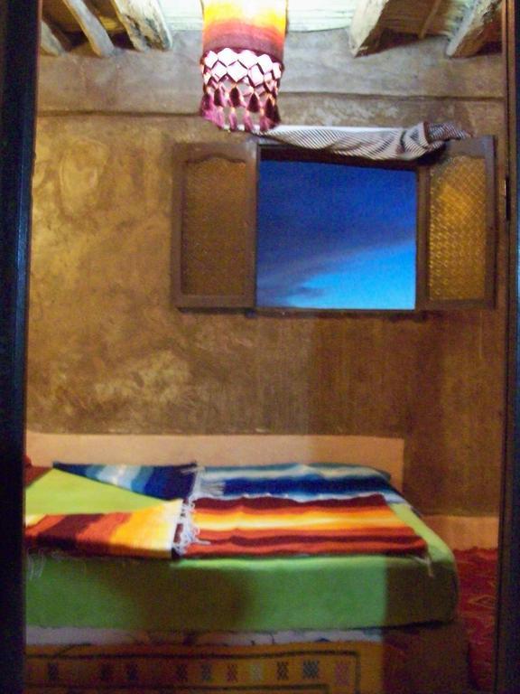 Auberge Toda Kasbah Tinfou Zaouia de Sidi el Mokhtar Ben Ali Kültér fotó